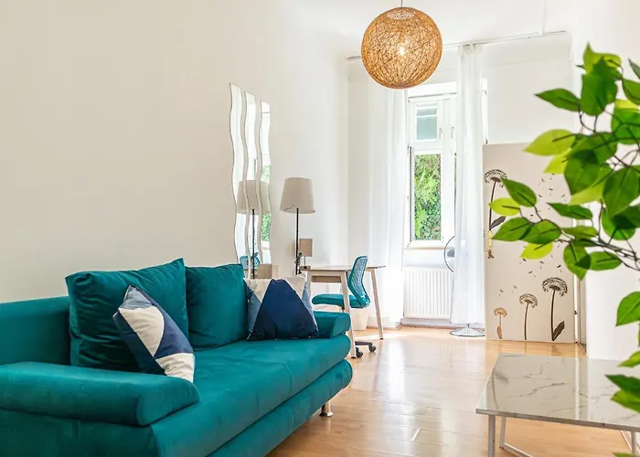 Elegant Haven: Stylish And Spacious 3br Apartment Vienna