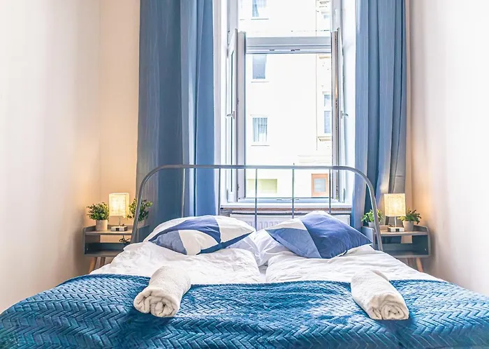 Elegant Haven: Stylish And Spacious 3br Apartment *