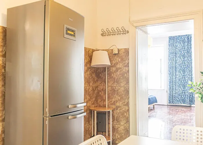 Elegant Haven: Stylish And Spacious 3br *