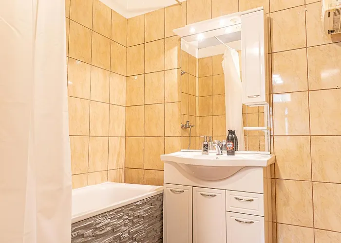Elegant Haven: Stylish And Spacious 3br *